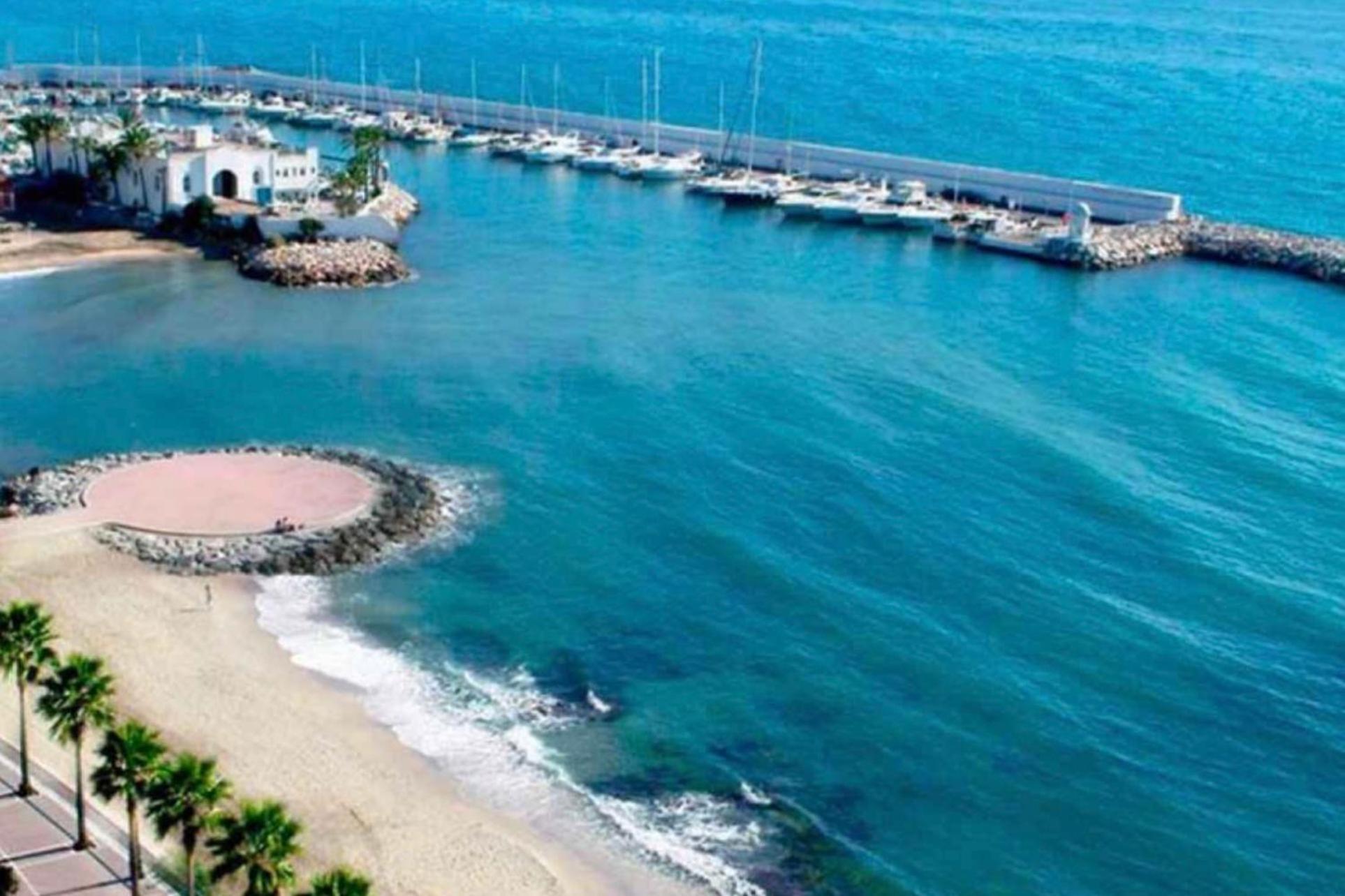 Marbella Beachfront - Beachside Apartment With Stunning Sea Views Esterno foto