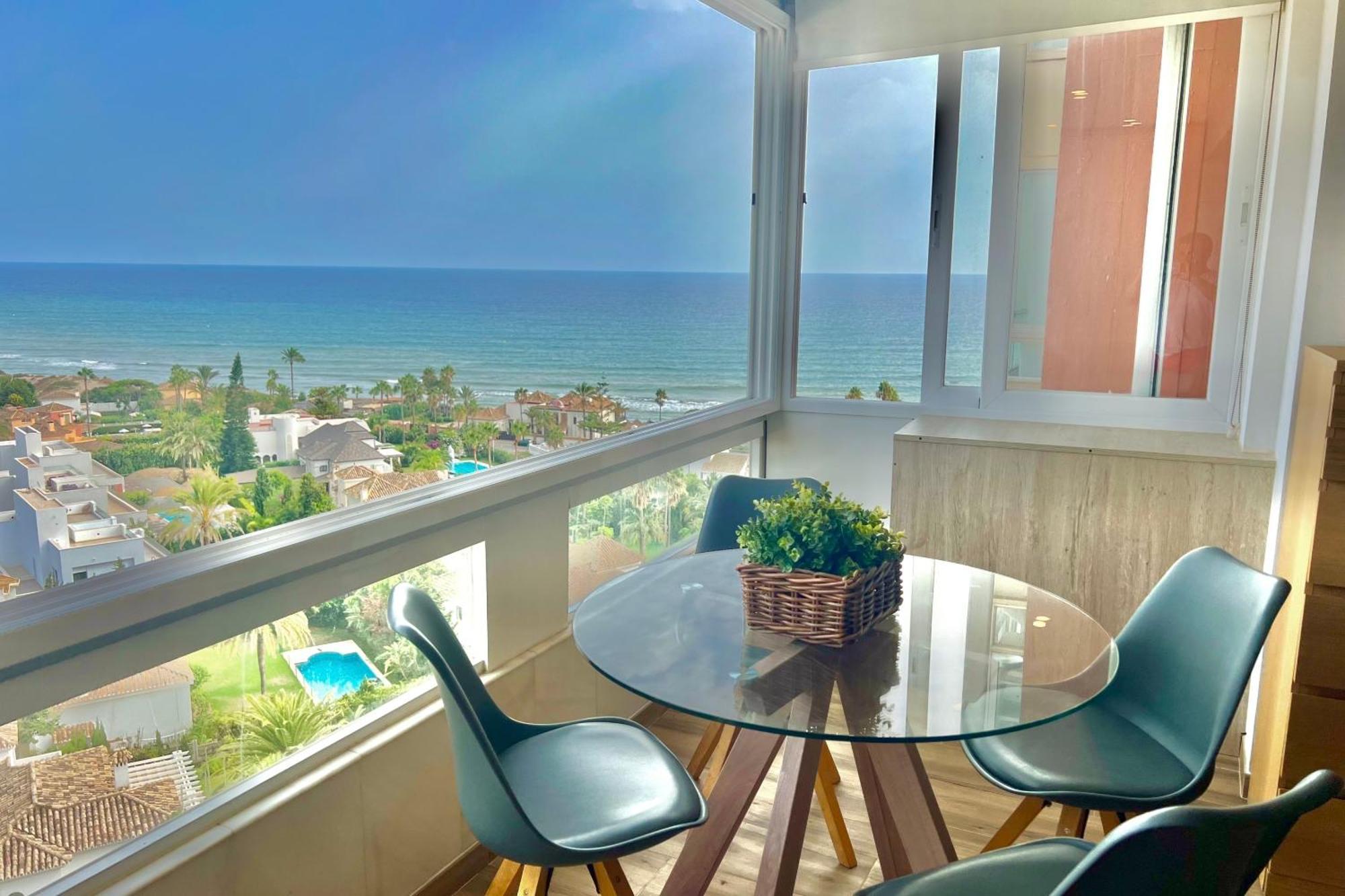 Marbella Beachfront - Beachside Apartment With Stunning Sea Views Esterno foto