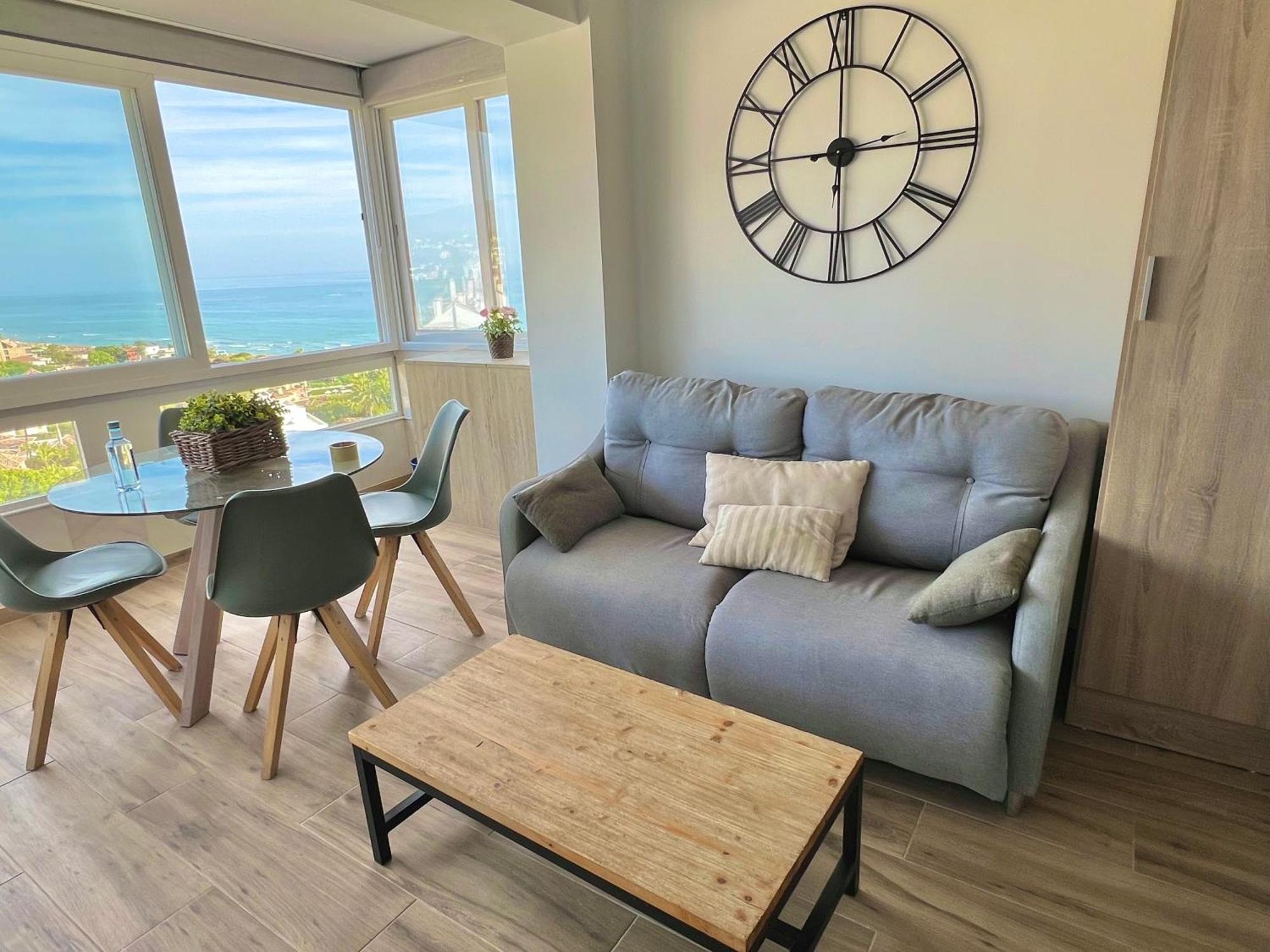 Marbella Beachfront - Beachside Apartment With Stunning Sea Views Esterno foto